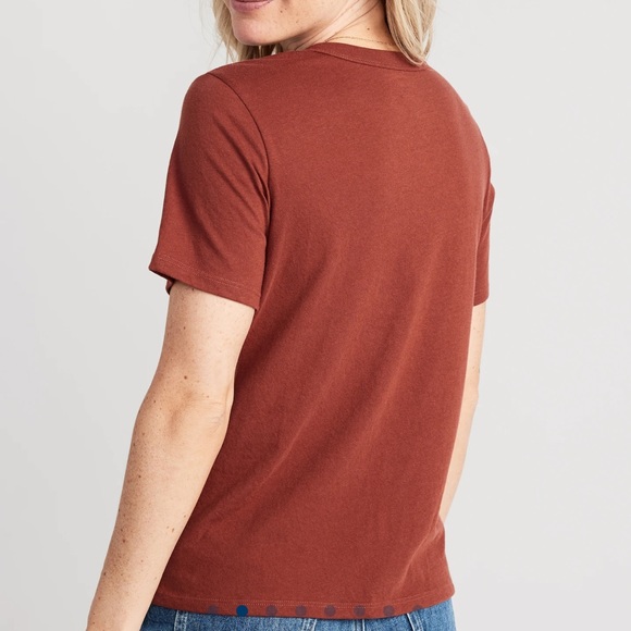 NWT OLD NAVY EveryWear Logo Graphic T-Shirt Color: Copper Moon - Picture 3 of 5